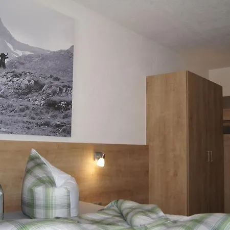 Zangerl - Kobelerhof Apartment Landeck